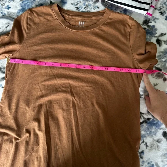 GAP Women's Top - Picture 7 of 7